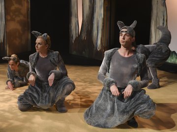 Josephine Wants To Dance - prod img 2