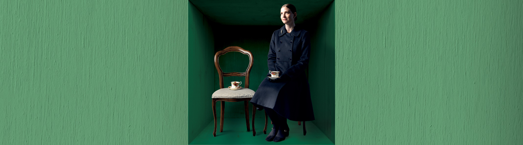 Queen's Nanny banner - new